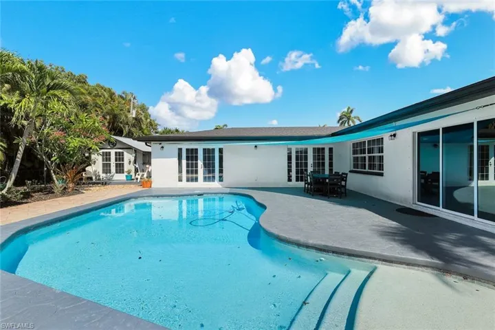 8327 Riviera Ave, Fort Myers, Florida 33919