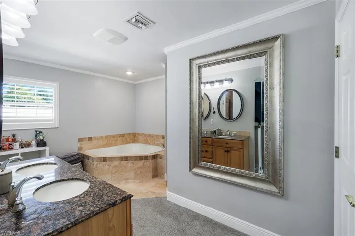 8327 Riviera Ave, Fort Myers, Florida 33919