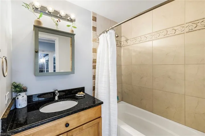 8327 Riviera Ave, Fort Myers, Florida 33919