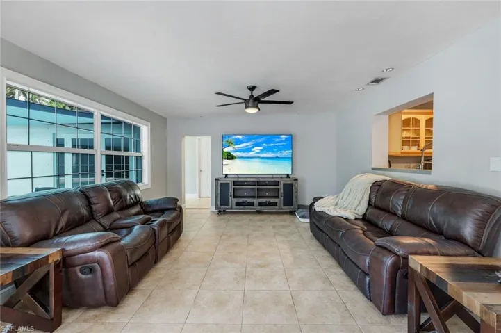 8327 Riviera Ave, Fort Myers, Florida 33919