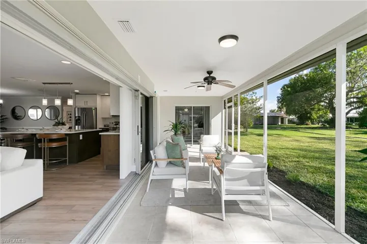 684  Pompano  DR, Naples, FL 34110