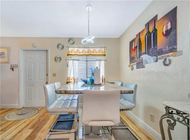 Dinette off kitchen