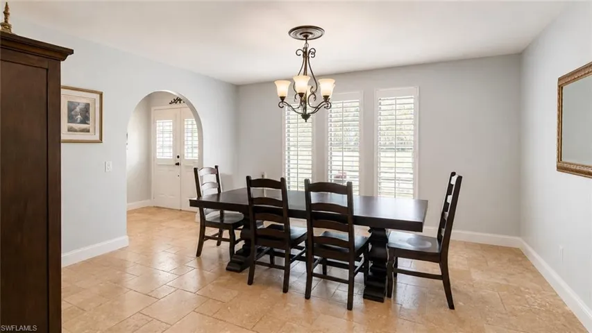 1089 Nottingham Dr, Naples, Florida 34109