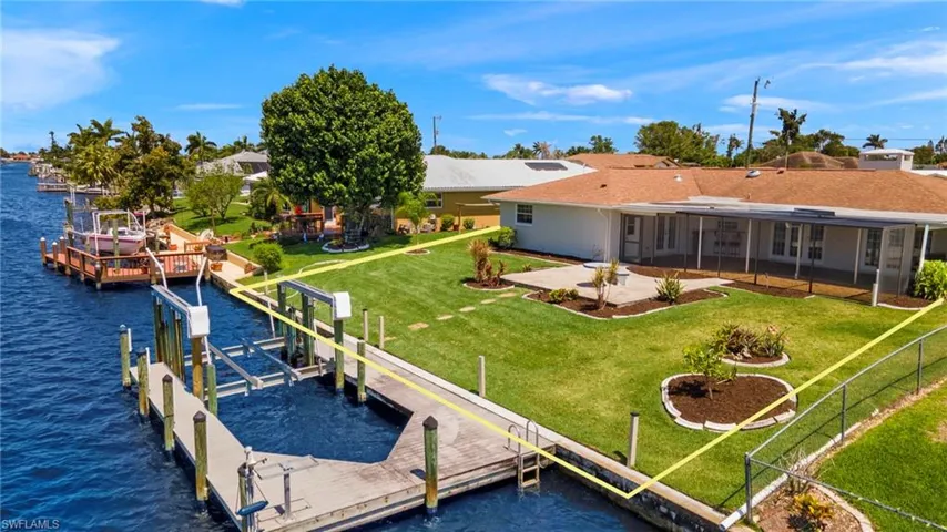 3746 Se 1st Pl, Cape Coral Fl 33904