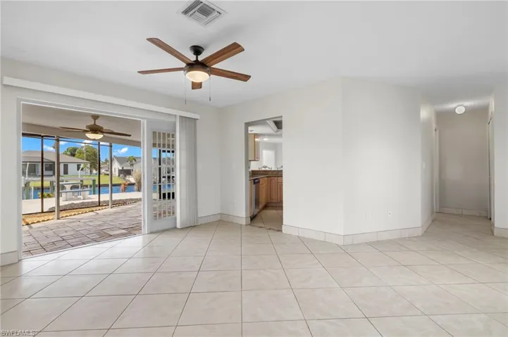 3746 Se 1st Pl, Cape Coral Fl 33904