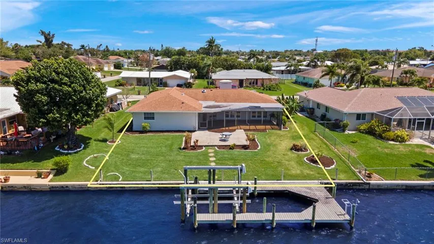 3746 Se 1st Pl, Cape Coral Fl 33904