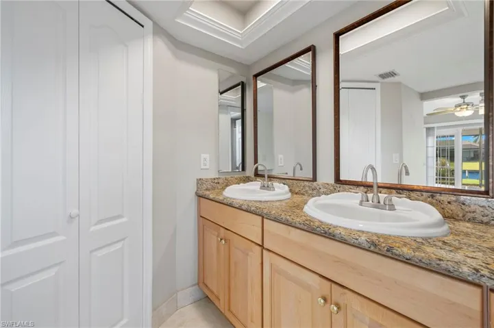 3746 Se 1st Pl, Cape Coral Fl 33904