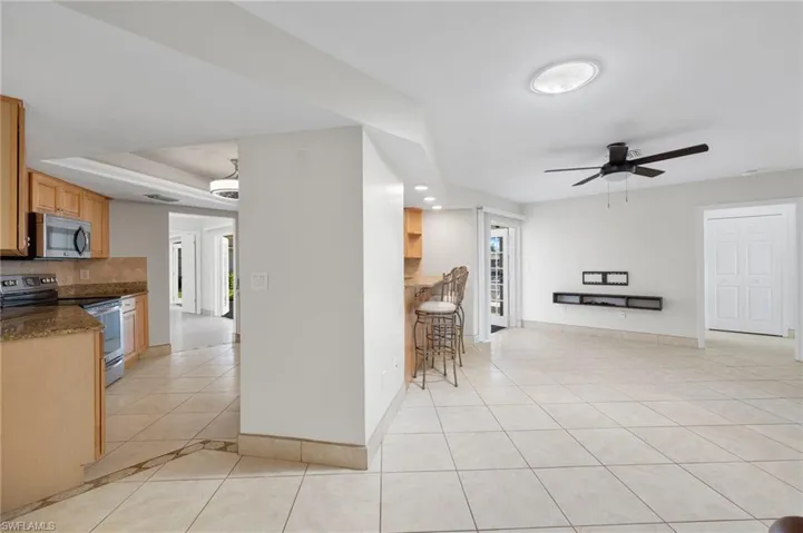 3746 Se 1st Pl, Cape Coral Fl 33904