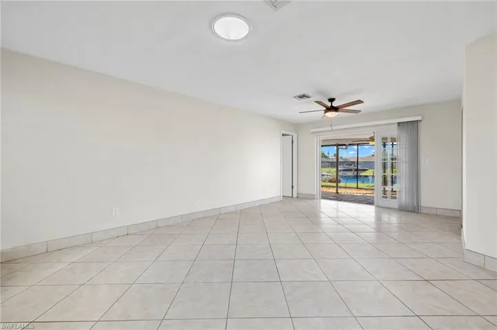 3746 Se 1st Pl, Cape Coral Fl 33904