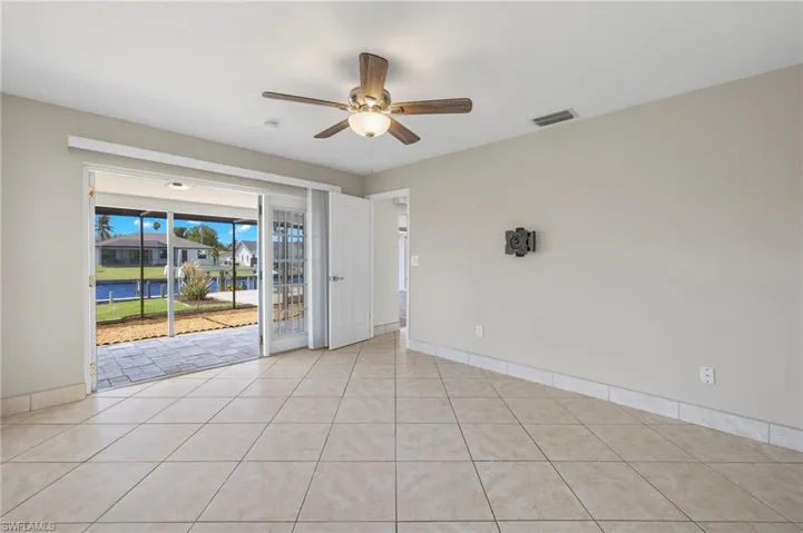 3746 Se 1st Pl, Cape Coral Fl 33904