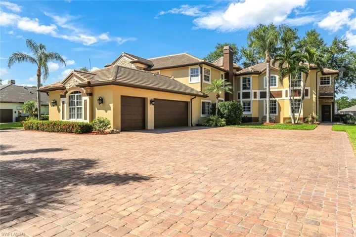 11910  Rosemount  DR, Fort Myers, FL 33913