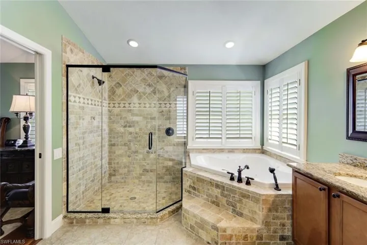 11910  Rosemount  DR, Fort Myers, FL 33913
