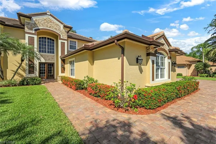 11910  Rosemount  DR, Fort Myers, FL 33913