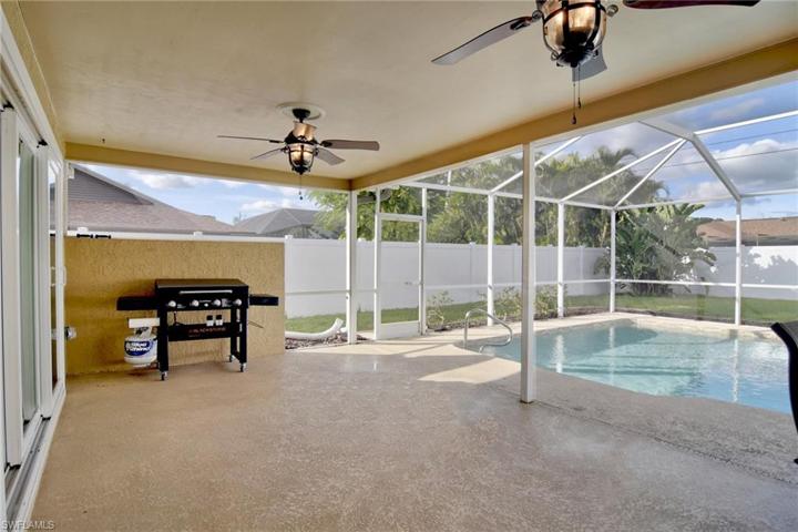 Large Lanai