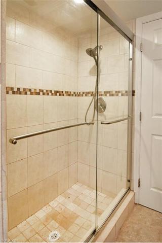 Guest Shower