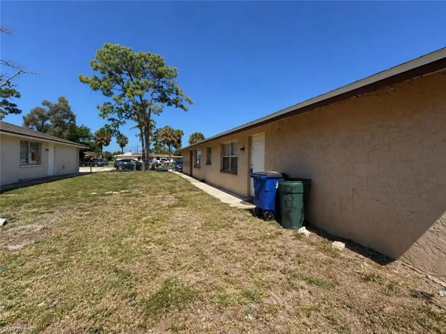 5461  11th  AVE, Fort Myers, FL 33907