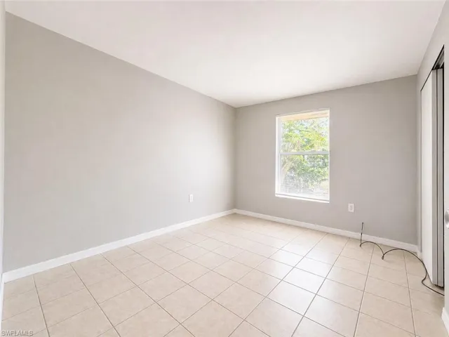 5461  11th  AVE, Fort Myers, FL 33907