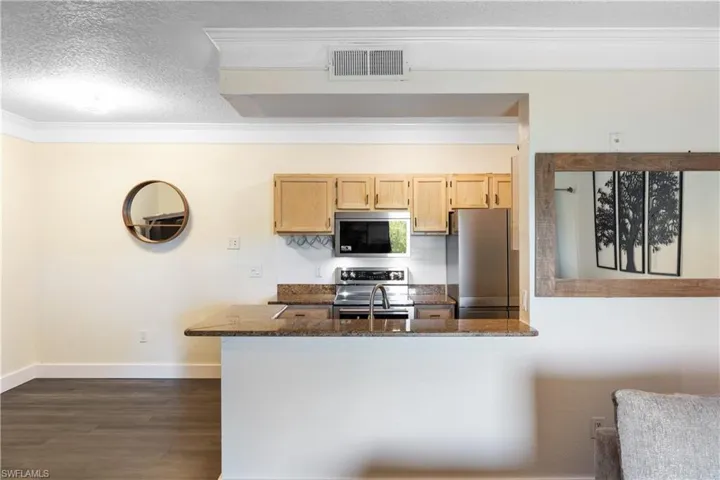 Breakfast nook to the left.