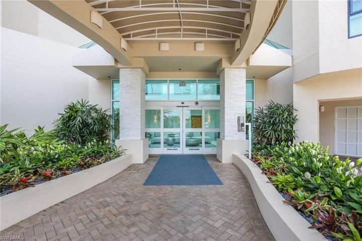 BUILDINGS FRONT ENTRANCE