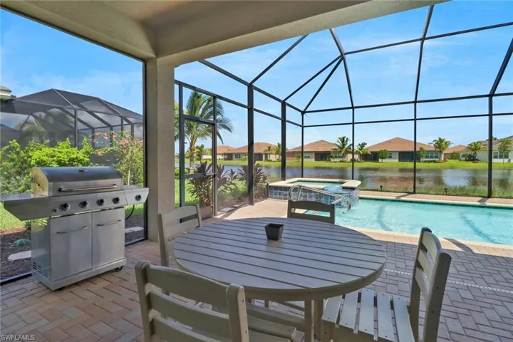16578  Calistoga  DR, Bonita Springs, FL 34135