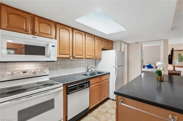 248 Palm Dr 5, Naples, Florida 34112