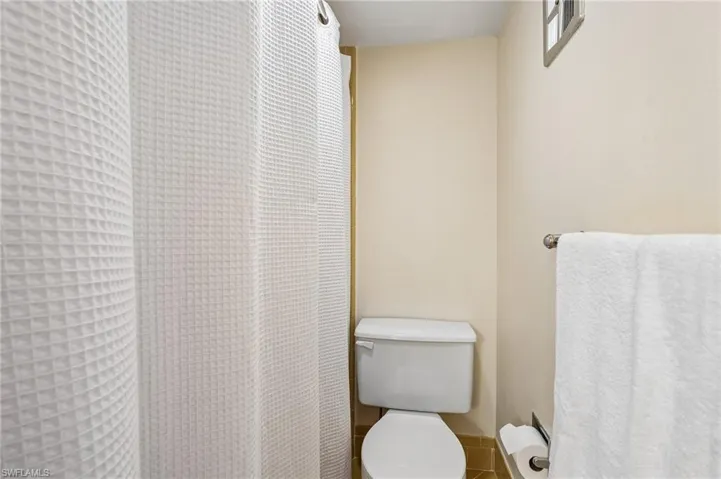 248 Palm Dr 5, Naples, Florida 34112