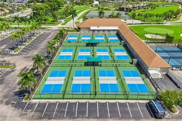 248 Palm Dr 5, Naples, Florida 34112