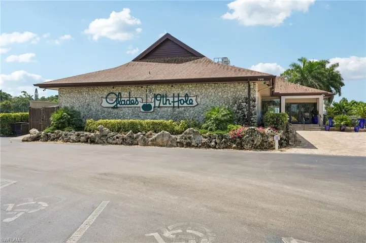 248 Palm Dr 5, Naples, Florida 34112