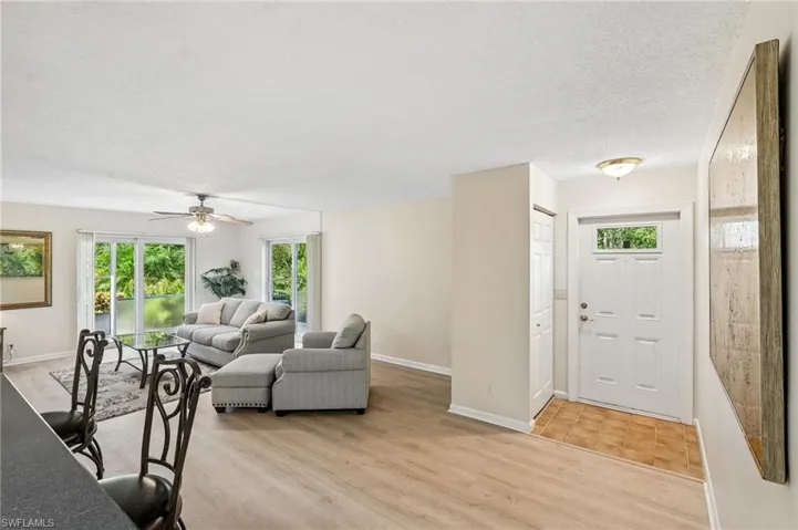 248 Palm Dr 5, Naples, Florida 34112