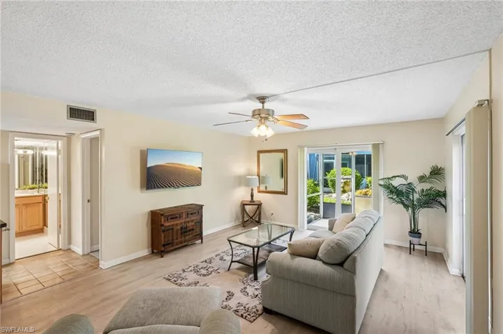 248 Palm Dr 5, Naples, Florida 34112