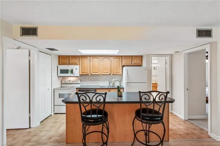 248 Palm Dr 5, Naples, Florida 34112