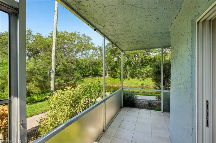 248 Palm Dr 5, Naples, Florida 34112