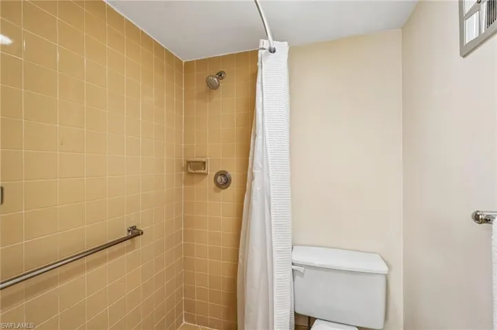 248 Palm Dr 5, Naples, Florida 34112