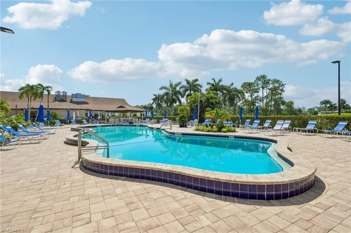 248 Palm Dr 5, Naples, Florida 34112