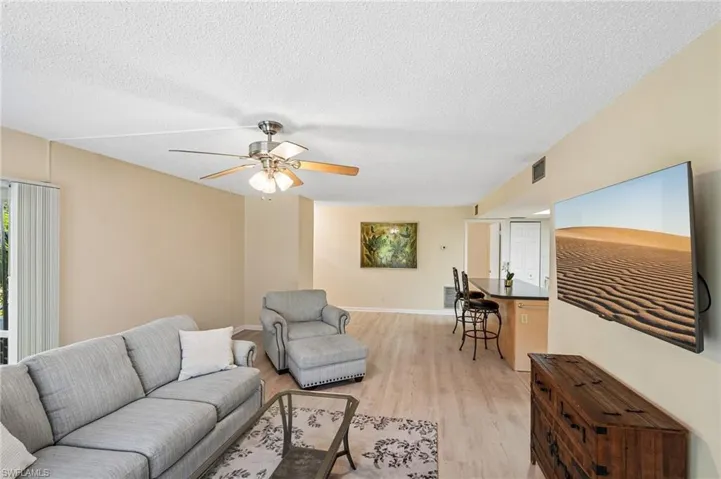 248 Palm Dr 5, Naples, Florida 34112