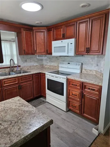 New Kitchen