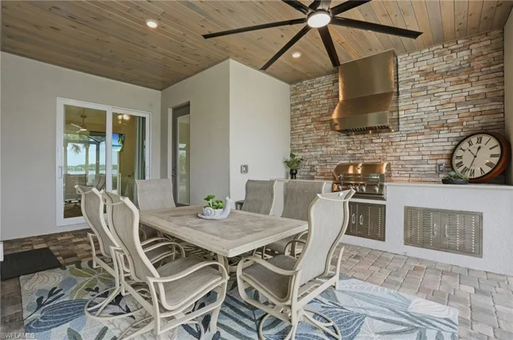 14900 Blue Bay Cir, Fort Myers, Florida 33913