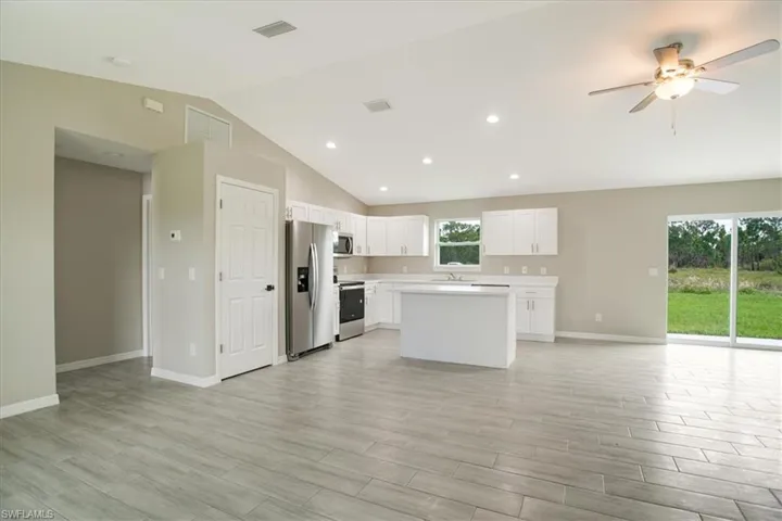 429 Rayford St, Lehigh Acres Fl 33974