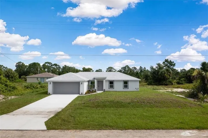 429 Rayford St, Lehigh Acres Fl 33974