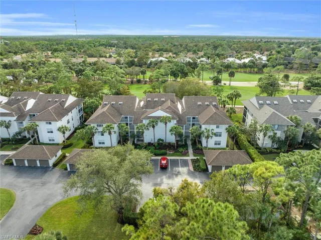 776 Eagle Creek Dr # J549, Naples Fl 34113