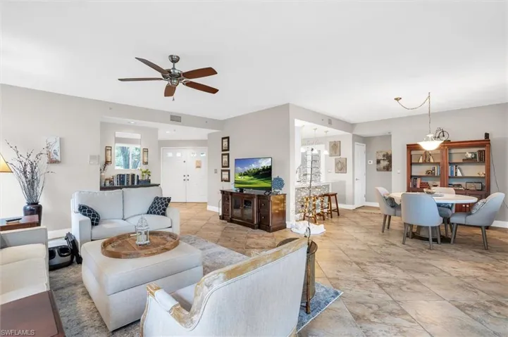 776 Eagle Creek Dr # J549, Naples Fl 34113