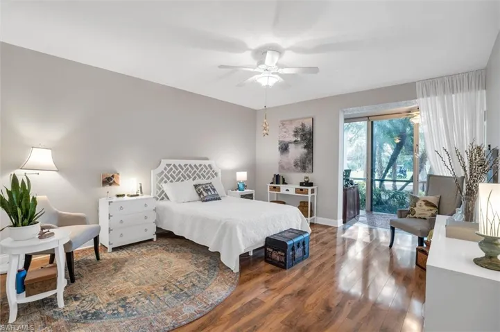 776 Eagle Creek Dr # J549, Naples Fl 34113