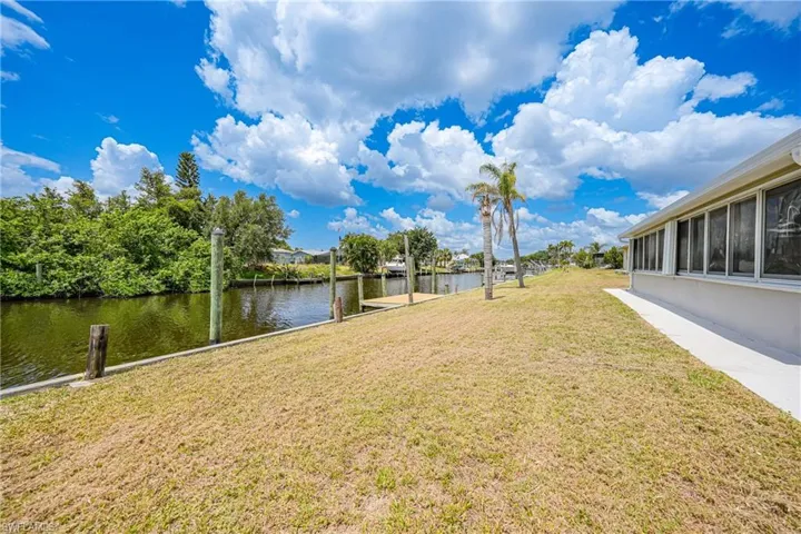 27381 Voyageur Dr, Punta Gorda, Florida 33983