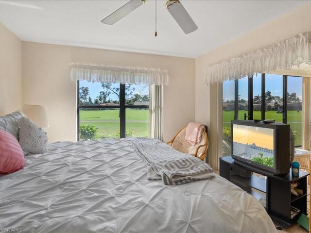 There are panoramic views of the golf course from the primary BR.