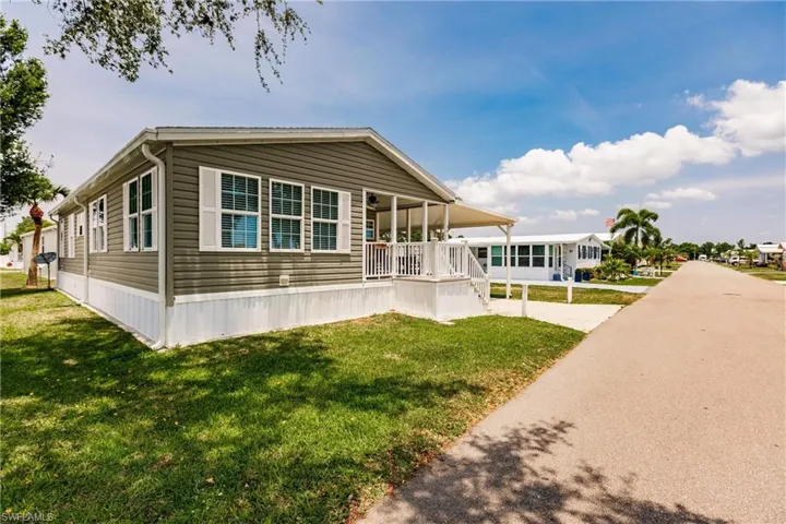 Steps to library, mailroom and clubhouse