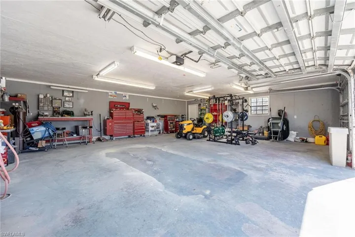 14051  Campus  ST, Fort Myers, FL 33905