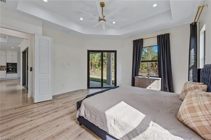 415  41st NE AVE, Naples, FL 34120