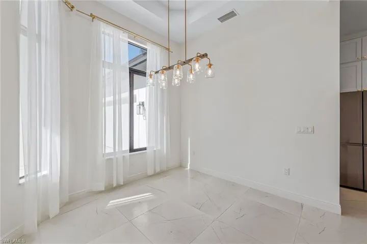 415  41st NE AVE, Naples, FL 34120