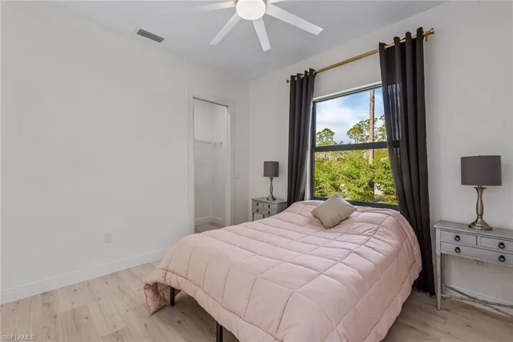 415  41st NE AVE, Naples, FL 34120