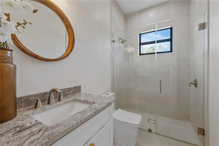 415  41st NE AVE, Naples, FL 34120